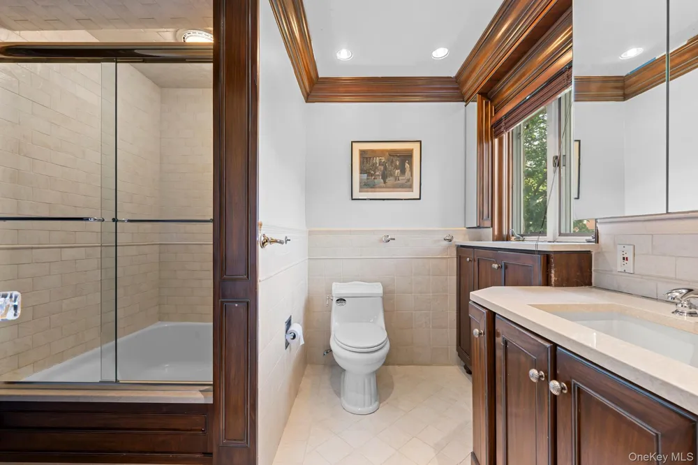 171 S Kensington Avenue Rockville Centre, NY 11570