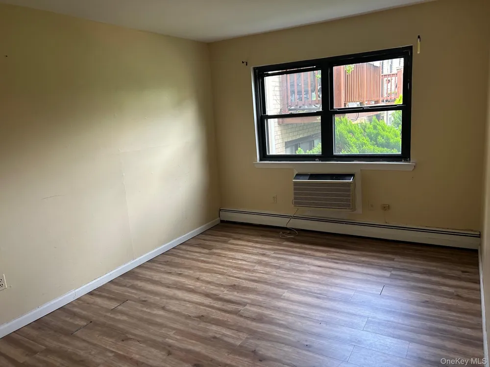 175 Sneden Place #175 Spring Valley, NY 10977