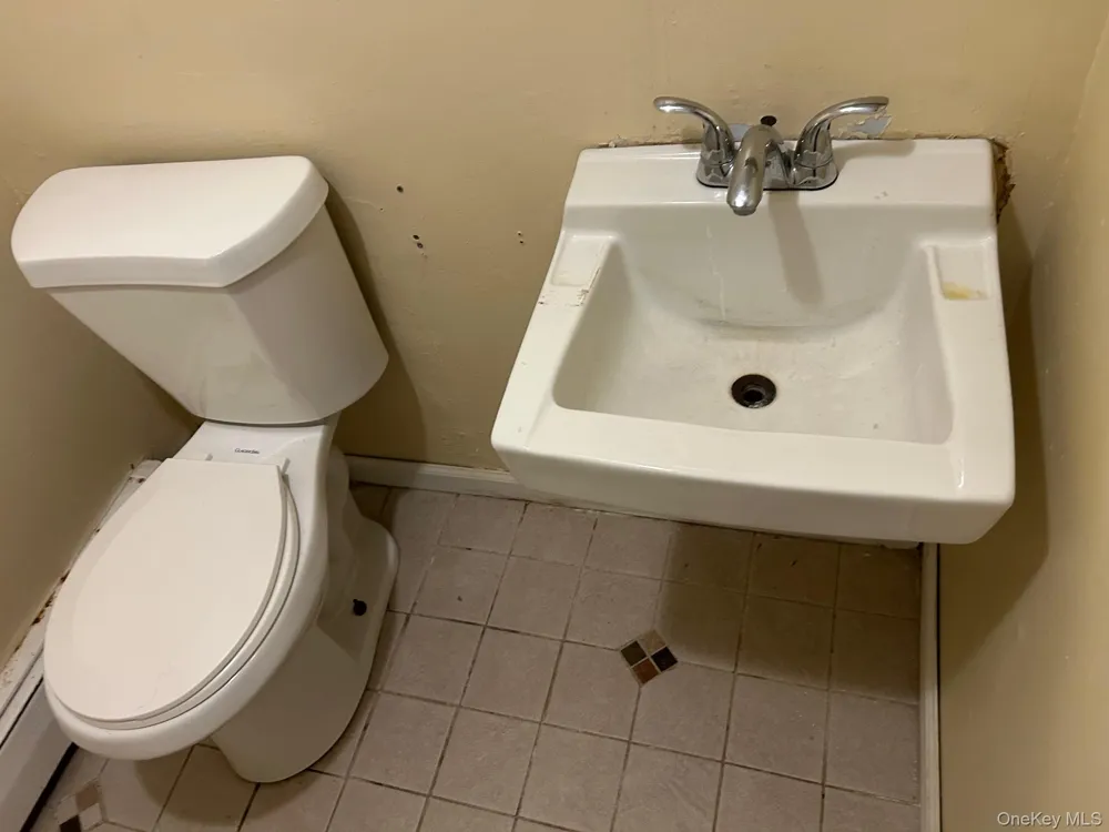 175 Sneden Place #175 Spring Valley, NY 10977