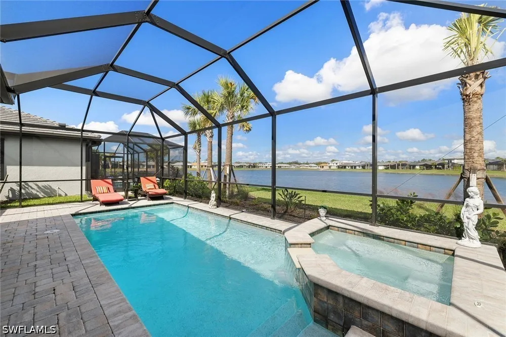 Yellowfin Circle Naples, FL 34114