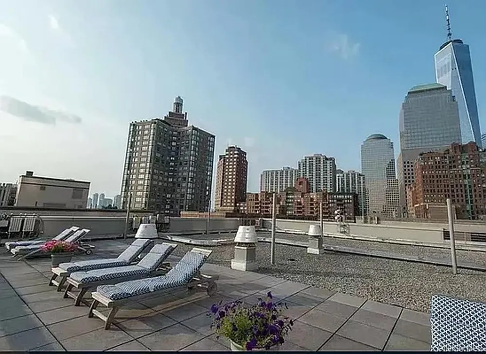 2 S End Avenue #3W New York (Manhattan), NY 10280