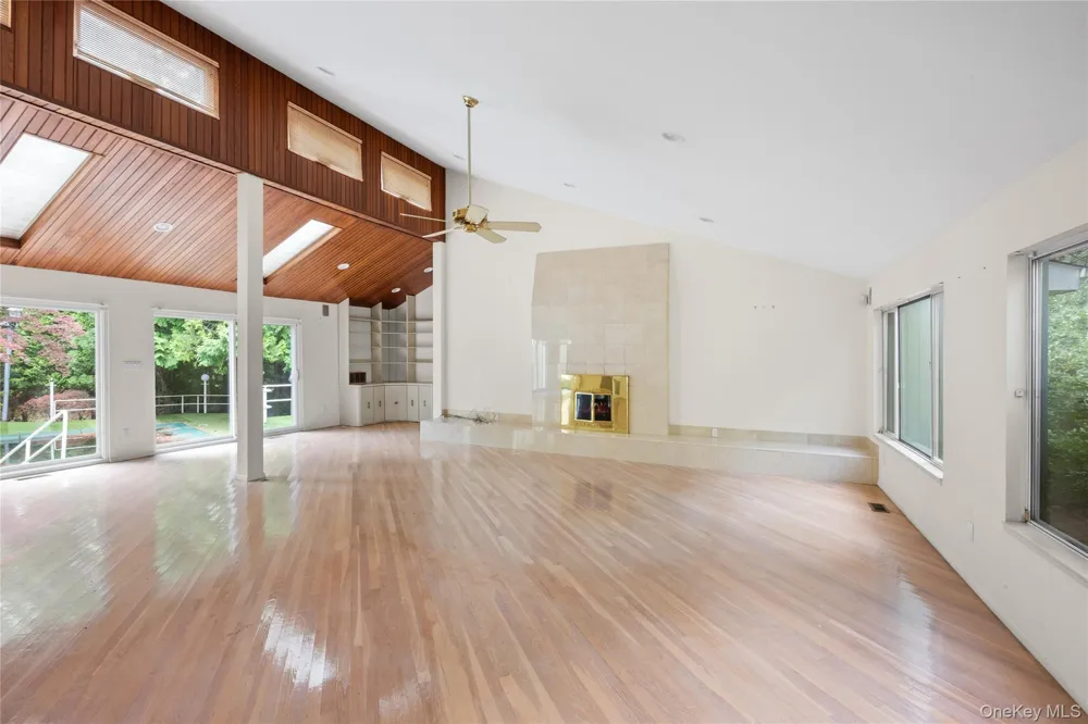 23 The Registry East Quogue, NY 11942