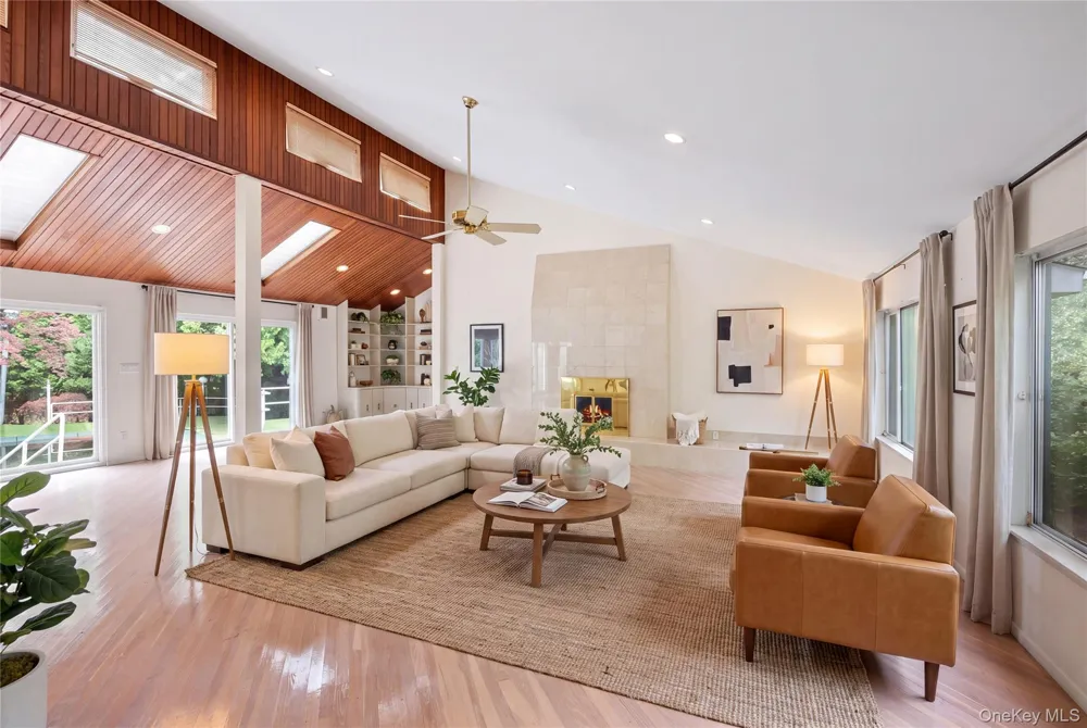 23 The Registry East Quogue, NY 11942