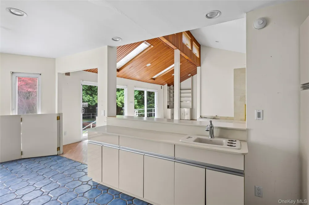 23 The Registry East Quogue, NY 11942