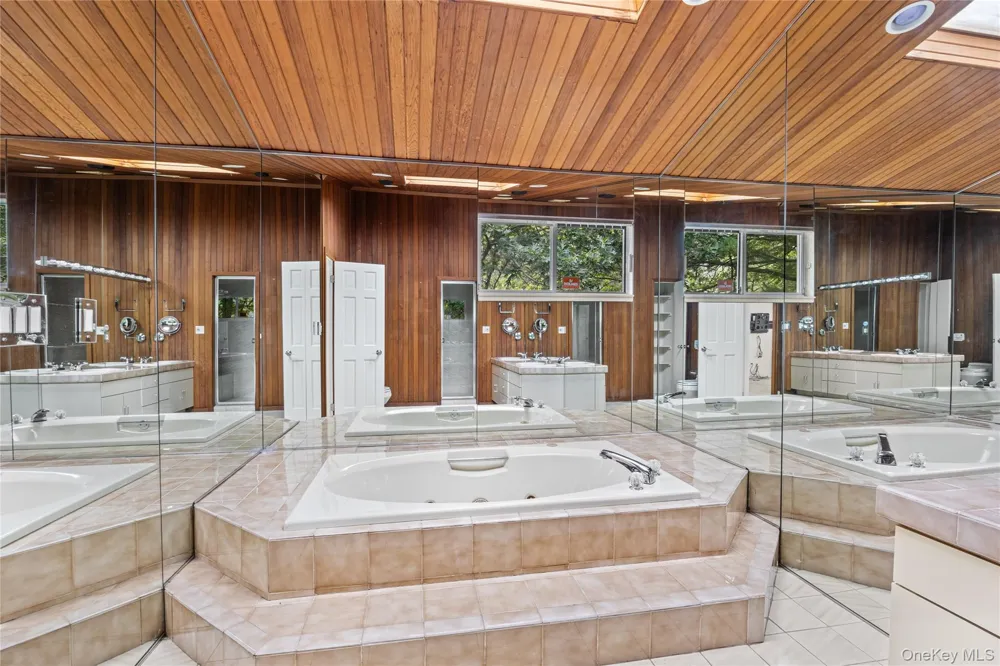 23 The Registry East Quogue, NY 11942