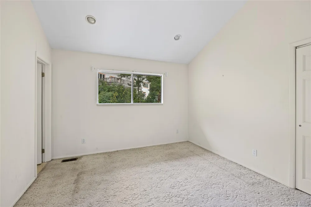 23 The Registry East Quogue, NY 11942