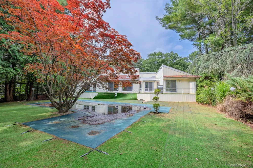23 The Registry East Quogue, NY 11942
