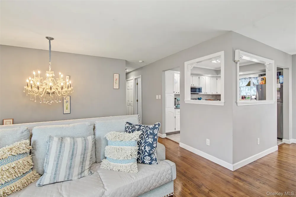 1604 Church Street Holbrook, NY 11741