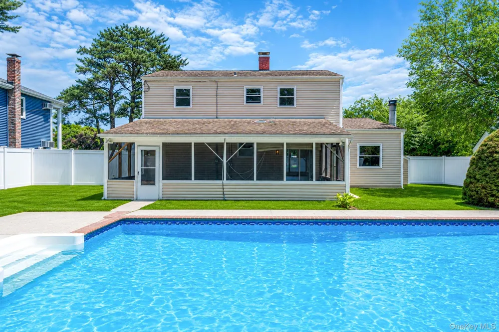 130 Greenbelt Parkway Holbrook, NY 11741