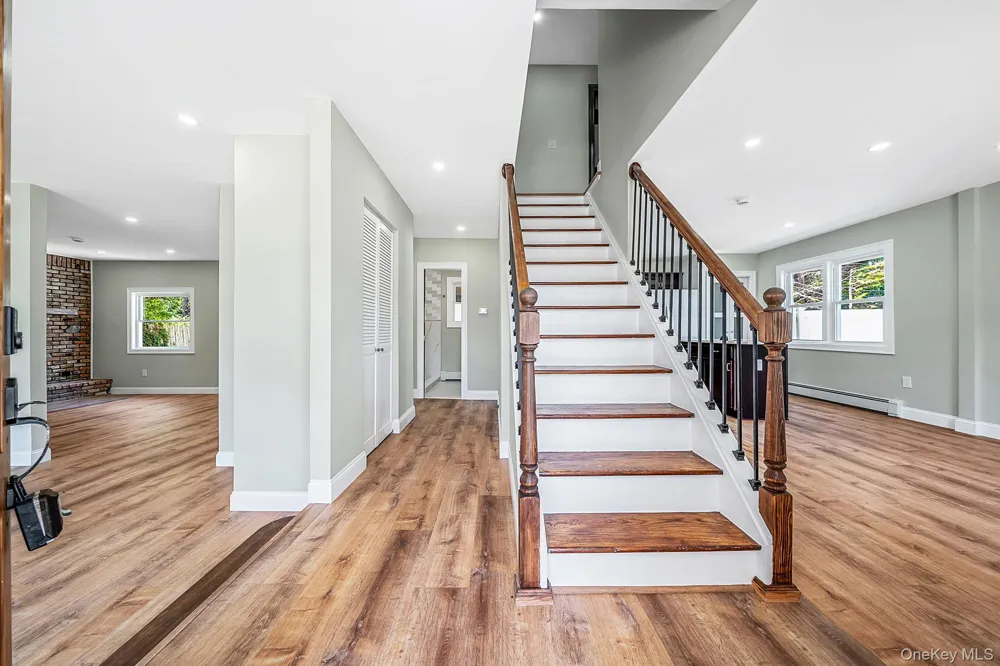 130 Greenbelt Parkway Holbrook, NY 11741