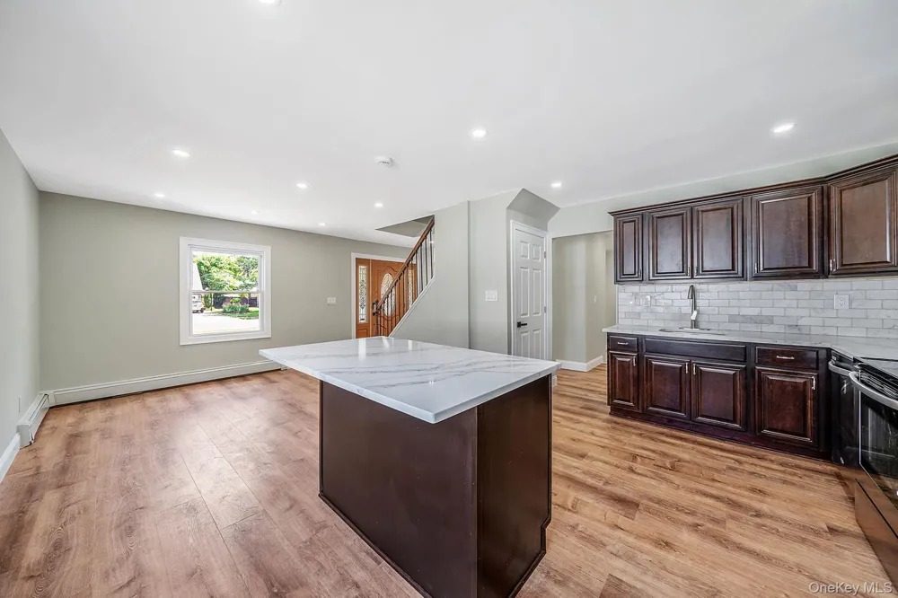 130 Greenbelt Parkway Holbrook, NY 11741