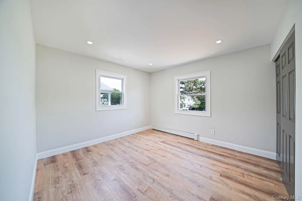130 Greenbelt Parkway Holbrook, NY 11741