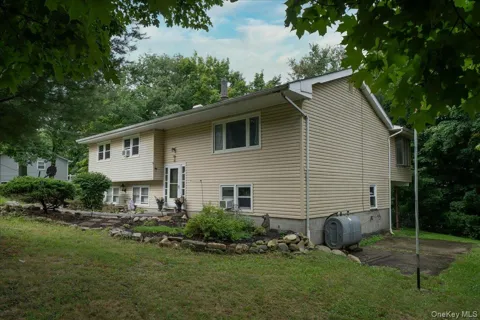 30 Laura Road
