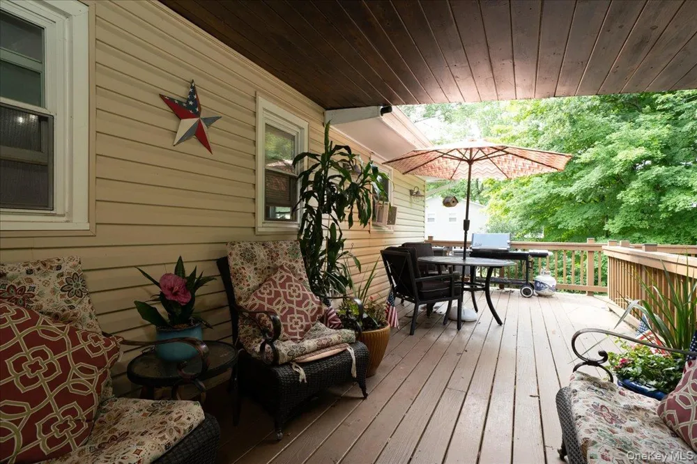 30 Laura Road Monroe, NY 10950
