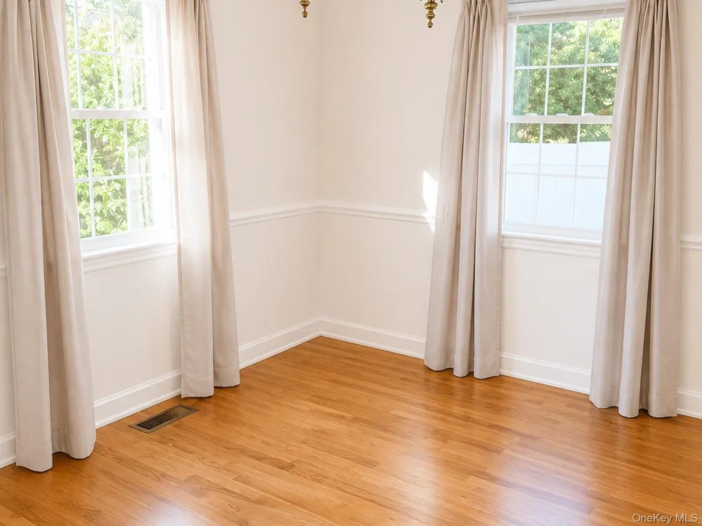 142 Cleveland Long Beach, NY 11561