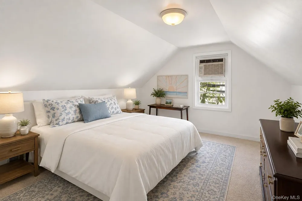 142 Cleveland Long Beach, NY 11561