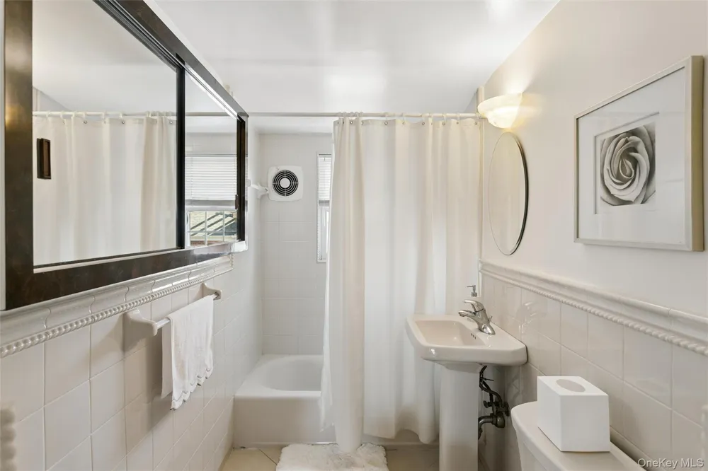 142 Cleveland Long Beach, NY 11561