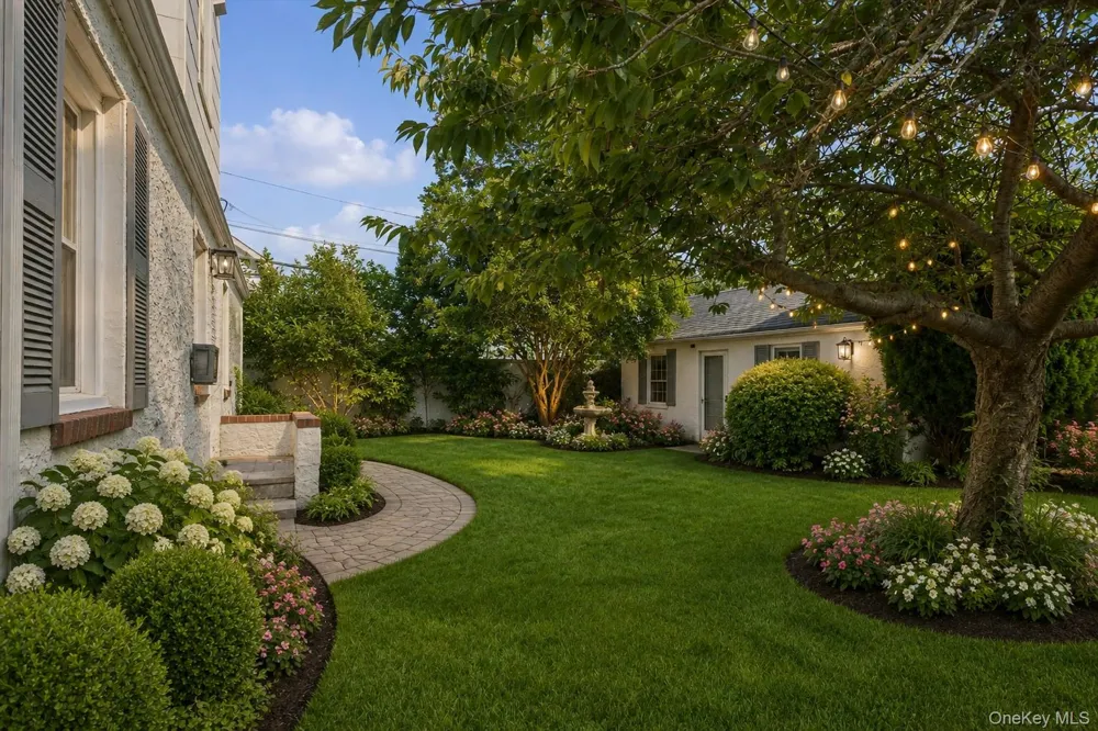 142 Cleveland Long Beach, NY 11561