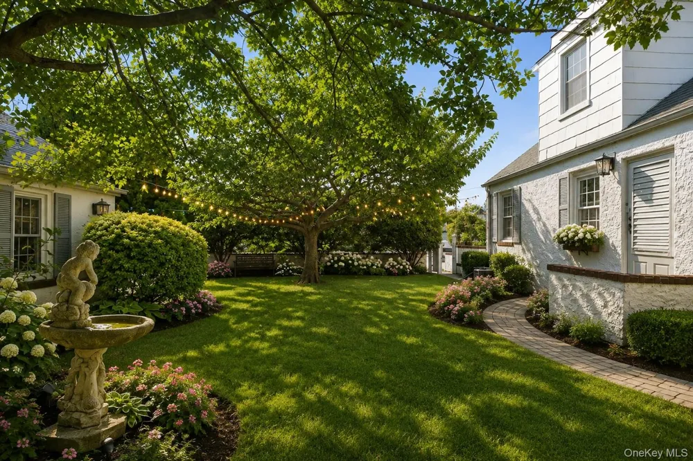 142 Cleveland Long Beach, NY 11561
