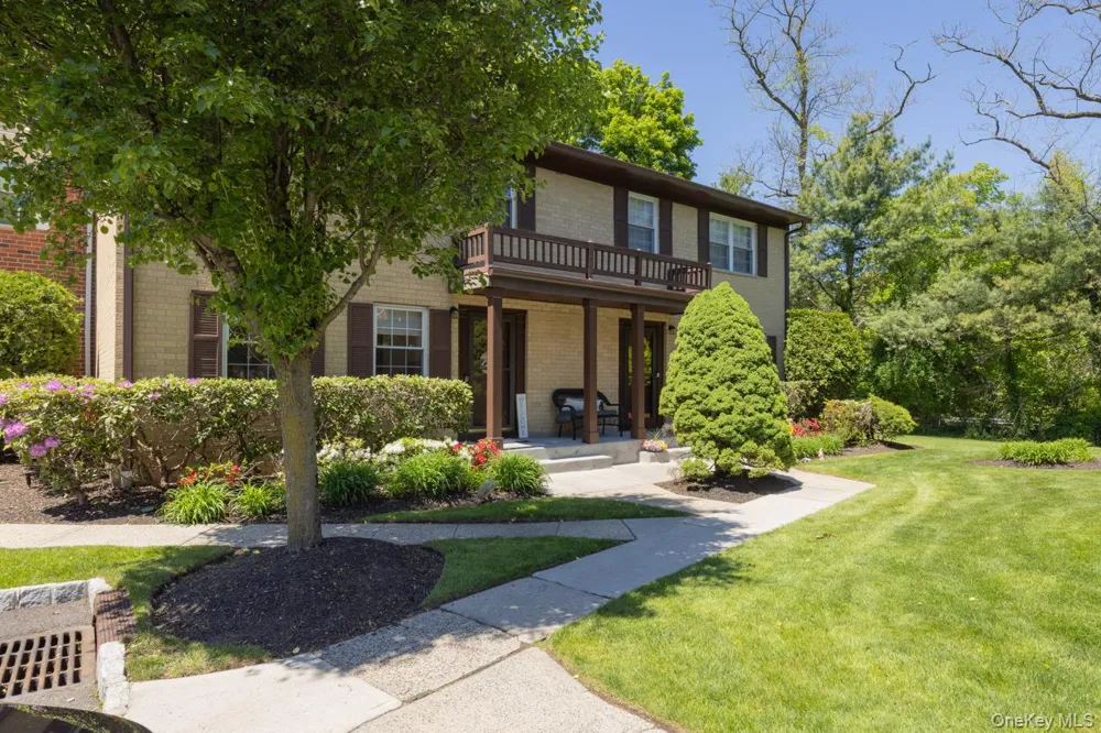 414 Pawnee Court Suffern, NY 10901