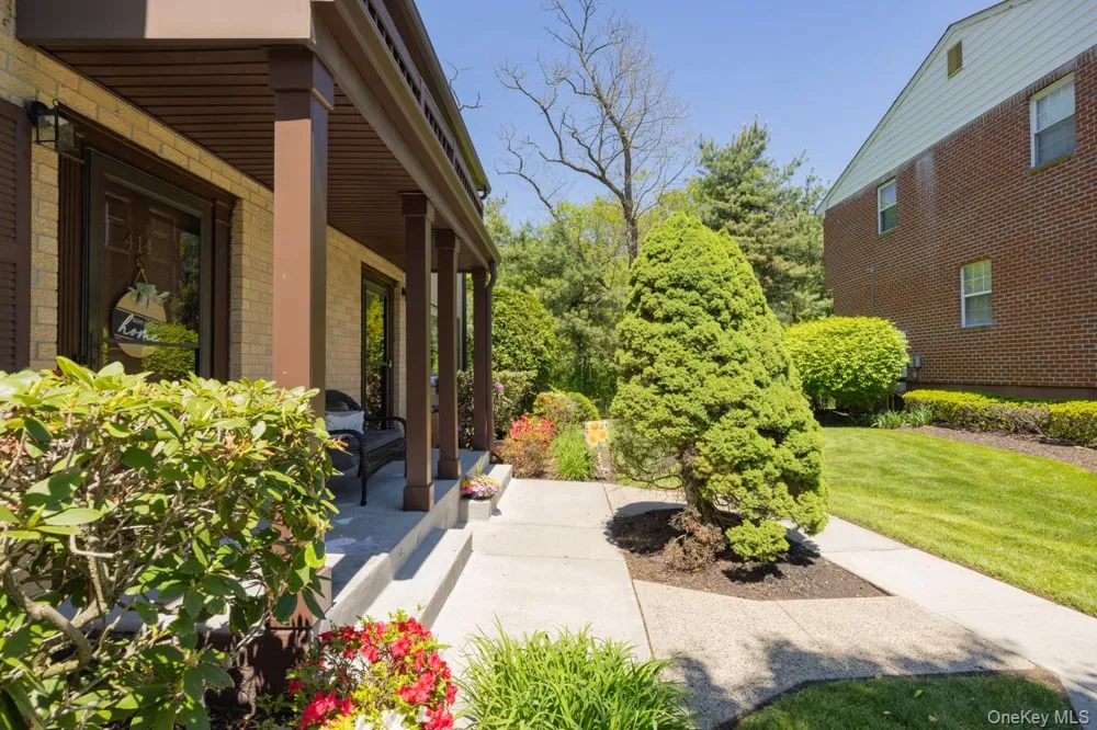 414 Pawnee Court Suffern, NY 10901