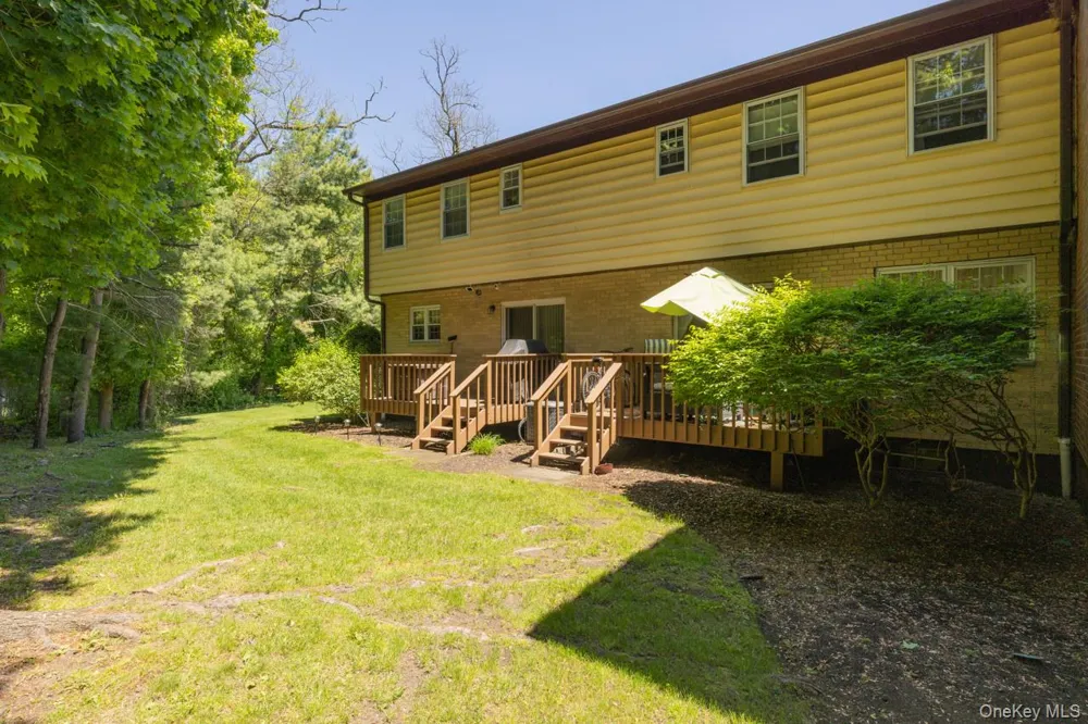 414 Pawnee Court Suffern, NY 10901