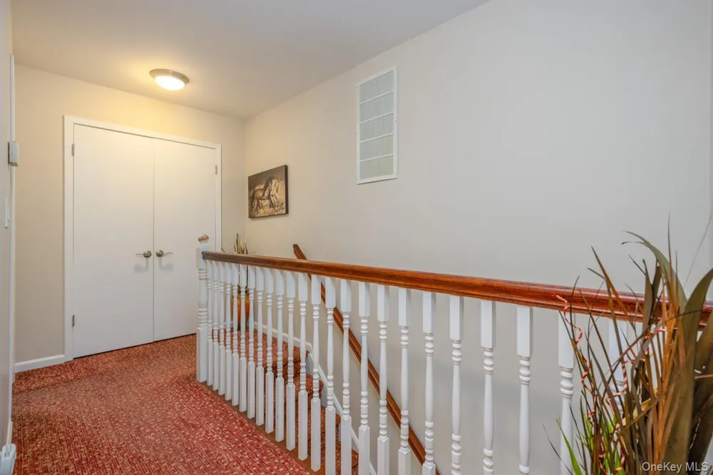 414 Pawnee Court Suffern, NY 10901