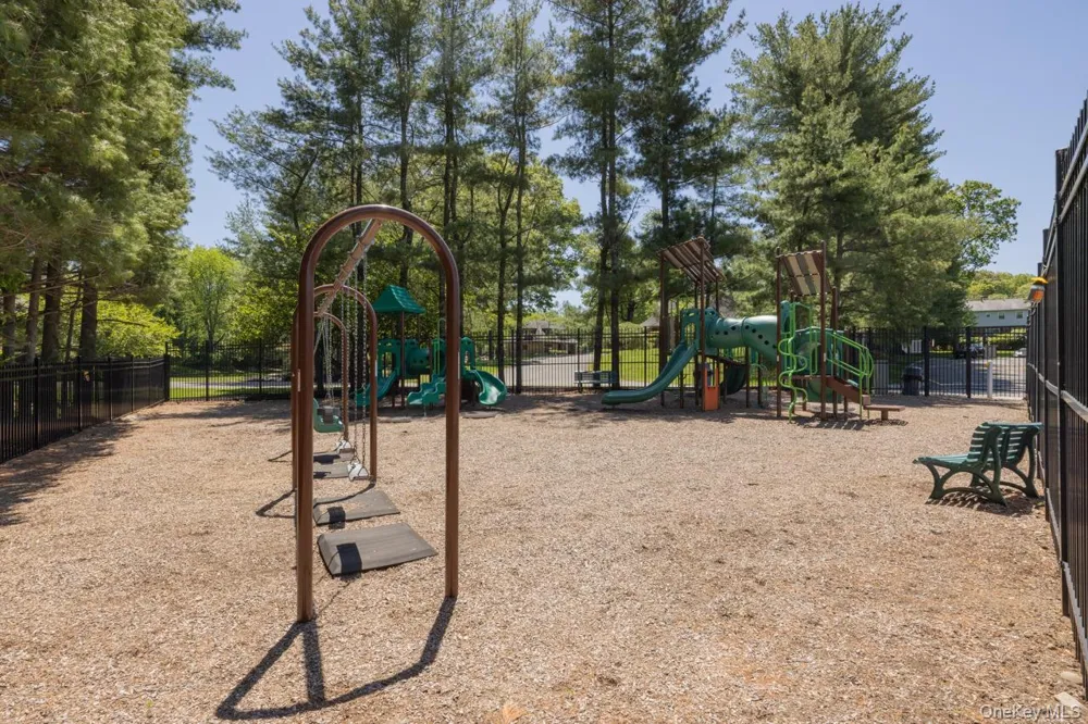 414 Pawnee Court Suffern, NY 10901
