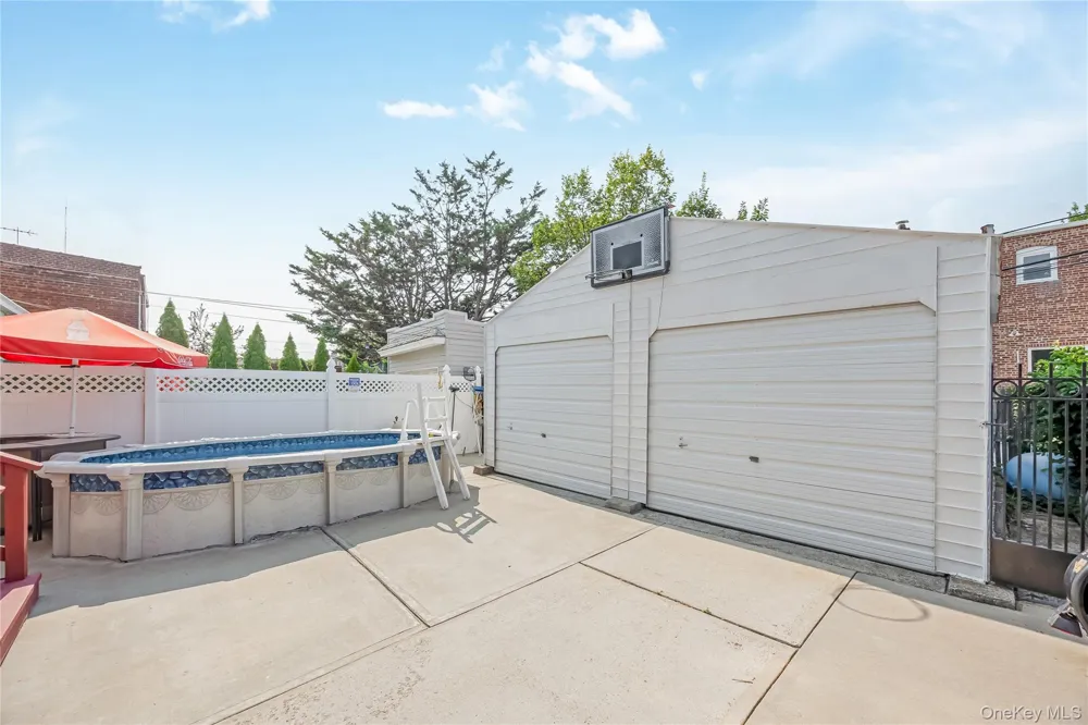 88-35 75th Avenue Glendale, NY 11385