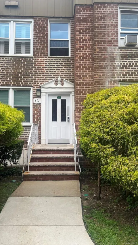 271 Cedarhurst Avenue #E1