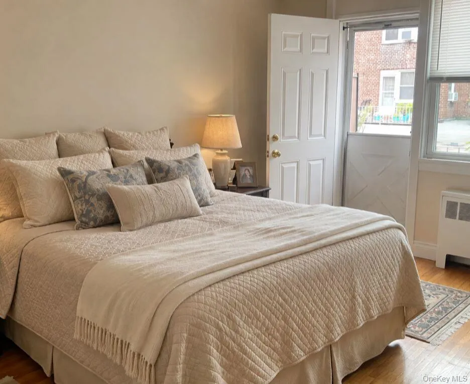 271 Cedarhurst Avenue #E1 Cedarhurst, NY 11516