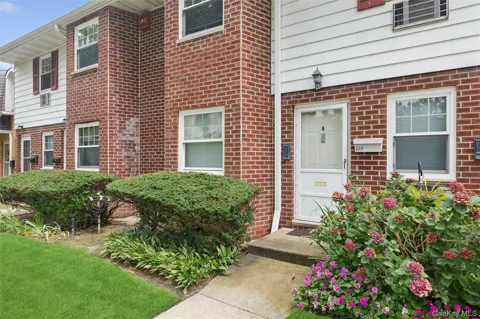 10 Glen Hollow Drive #C44