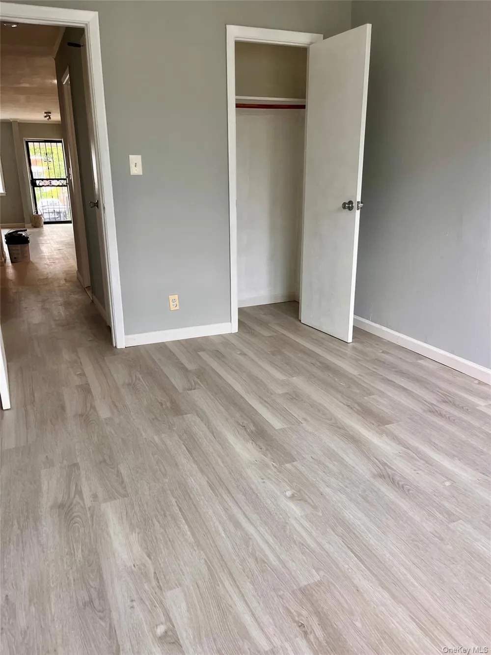 5-29 117th Street #1st Fl College Point, NY 11356