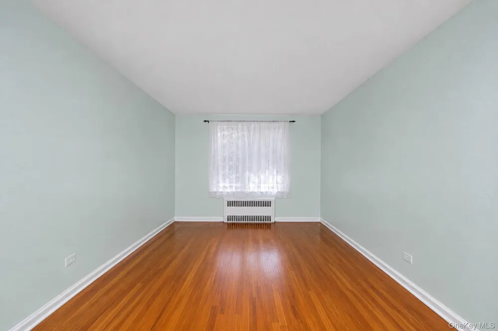 83-85 Woodhaven Boulevard #3R Woodhaven, NY 11421