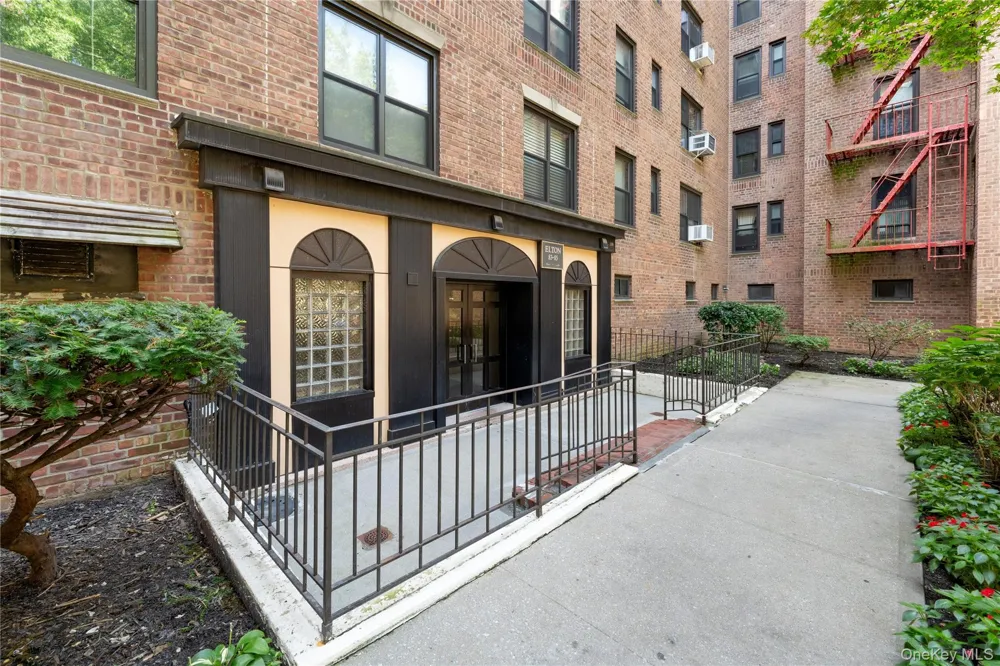 83-85 Woodhaven Boulevard #3R Woodhaven, NY 11421