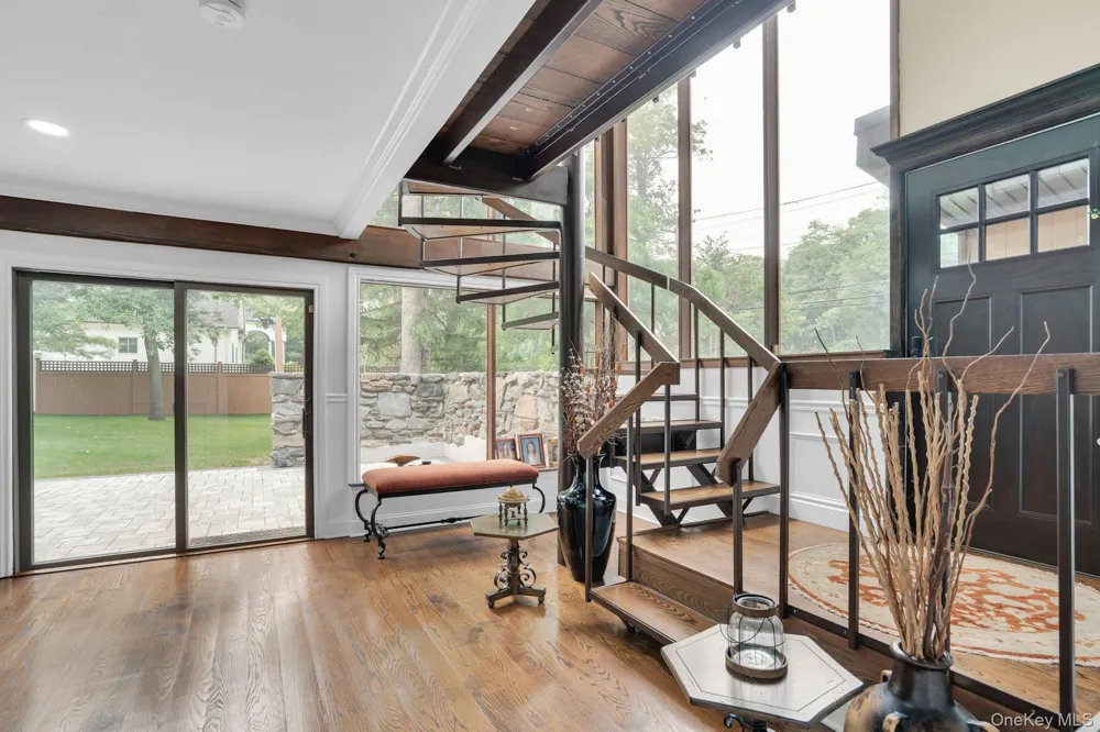 764 Vanderbilt Parkway Dix Hills, NY 11746