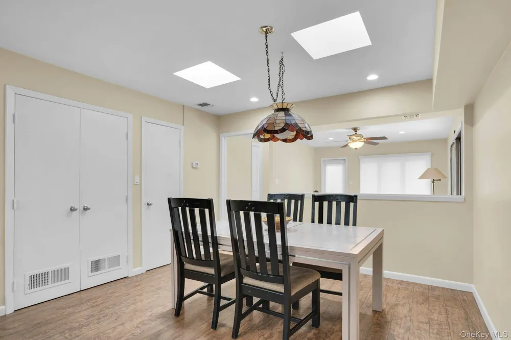 764 Vanderbilt Parkway Dix Hills, NY 11746