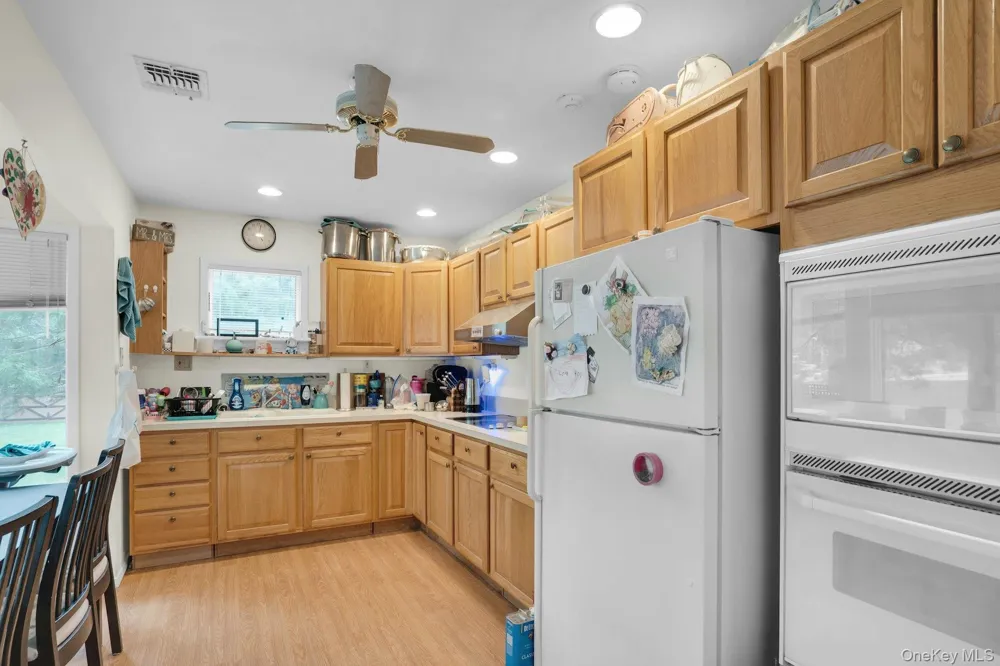 764 Vanderbilt Parkway Dix Hills, NY 11746