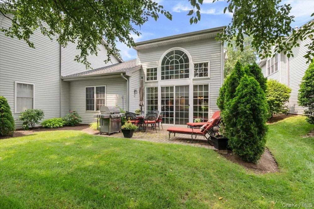 559 Bardini Drive Melville, NY 11747