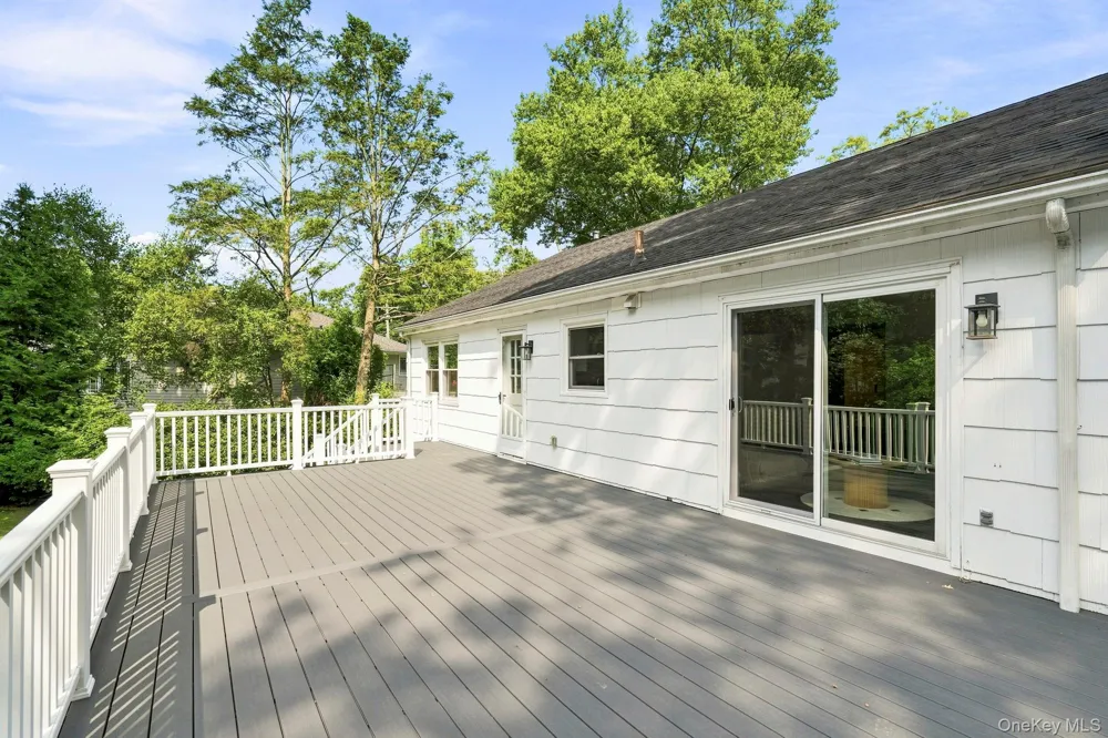 24 Benedict Road Scarsdale, NY 10583