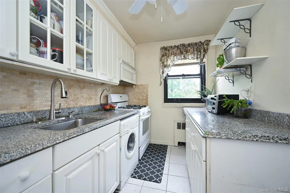 245-12 62 AVENUE #2nd Floor Douglaston, NY 11362