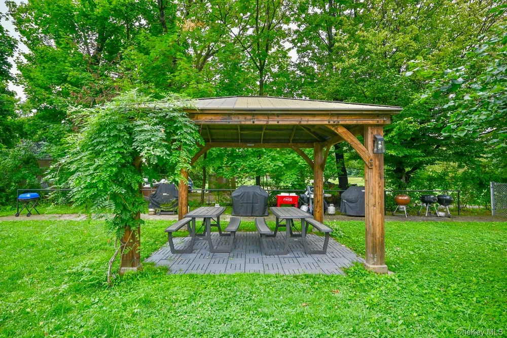 245-12 62 AVENUE #2nd Floor Douglaston, NY 11362