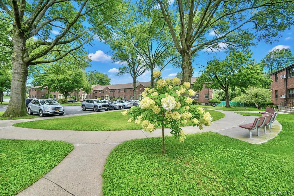 245-12 62 AVENUE #2nd Floor Douglaston, NY 11362