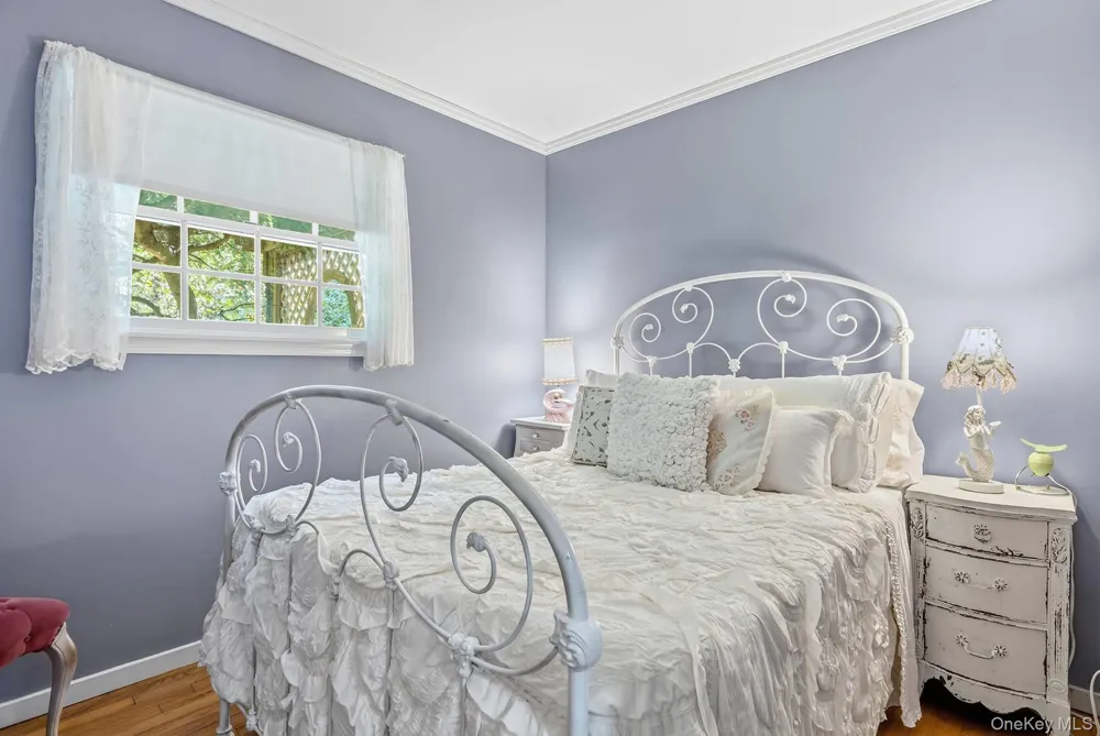 50 Barnes Hole Road East Hampton, NY 11937