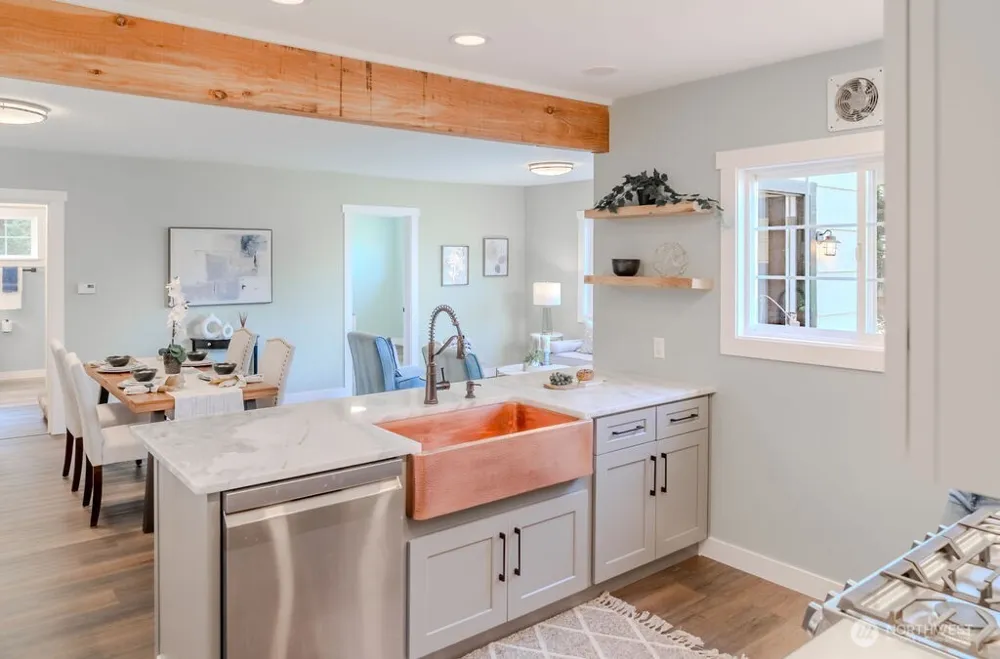 23425 SE 440th Street Enumclaw, WA 98022