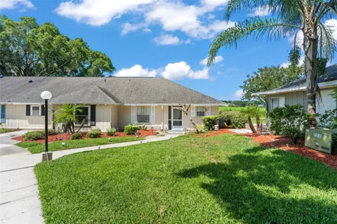 1076 VILLA LANE #68