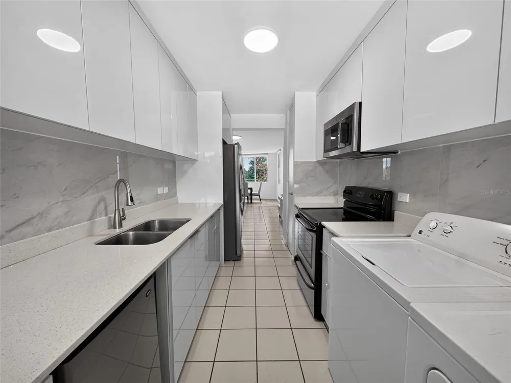 833 CONDOMINIO LINCOLN PARK #Apt 7H Guaynabo, PR 00969