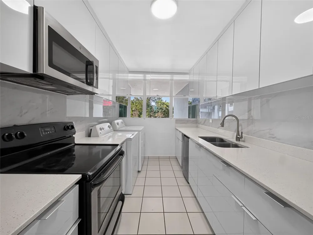 833 CONDOMINIO LINCOLN PARK #Apt 7H Guaynabo, PR 00969