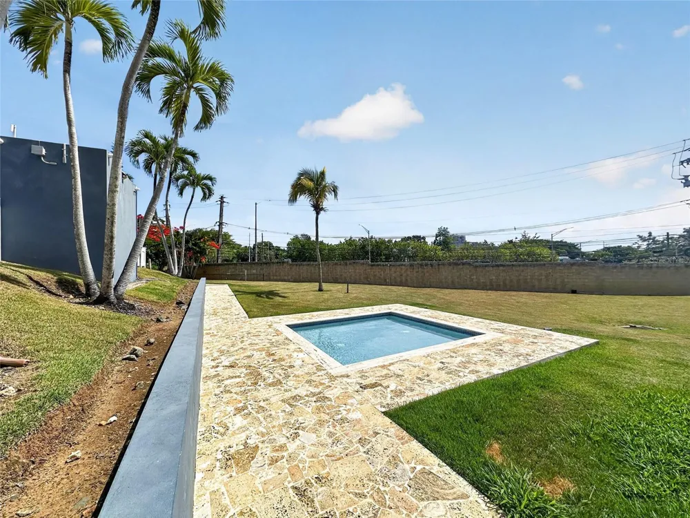 833 CONDOMINIO LINCOLN PARK #Apt 7H Guaynabo, PR 00969