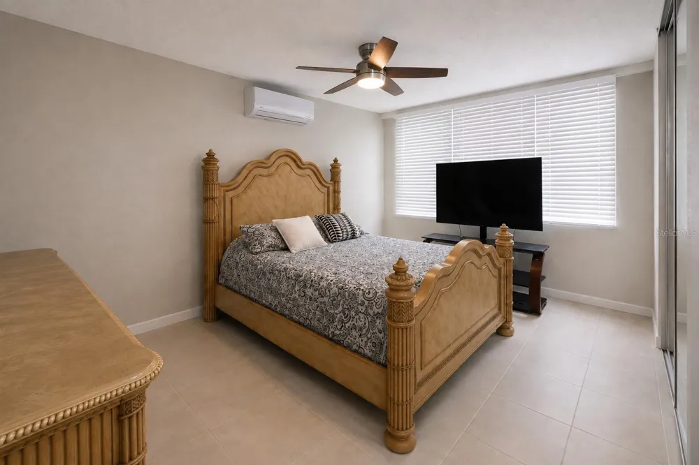 27 AVE LAGUNA GARDENS #GH Carolina, PR 00979